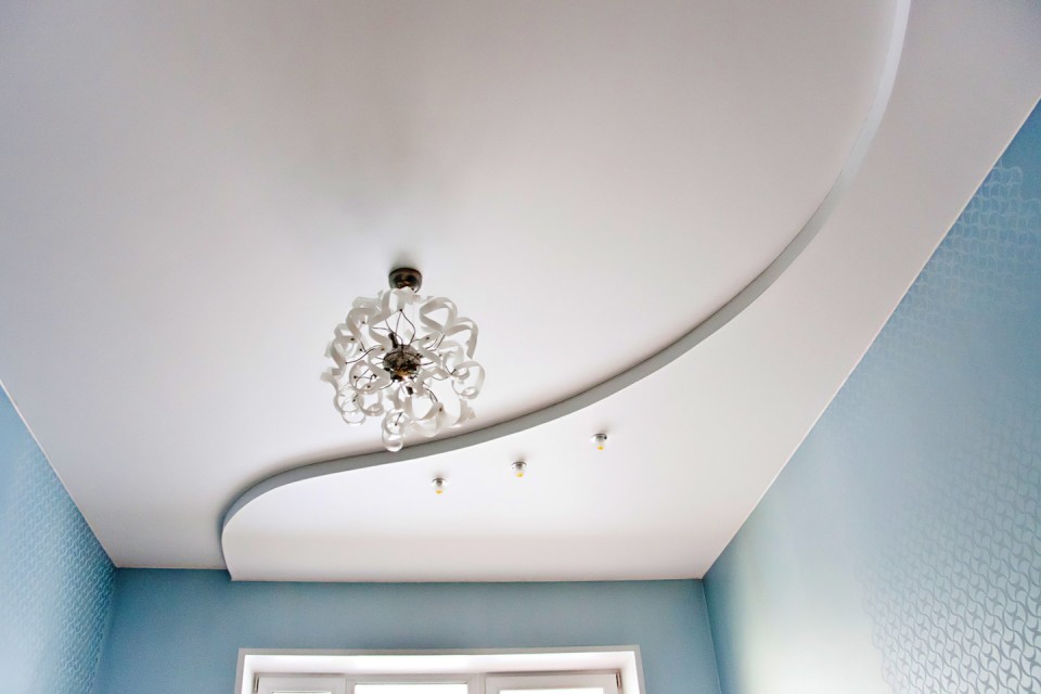 Заказать двухуровневый потолок в г. Свободный